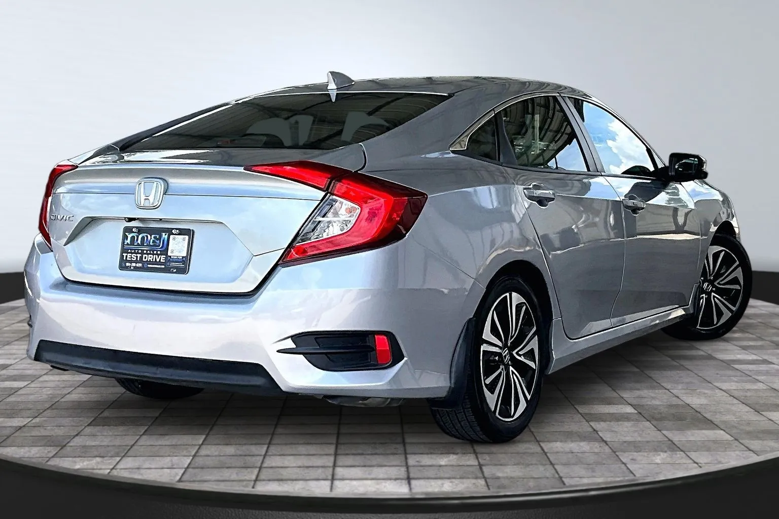 Honda Civic photo 6