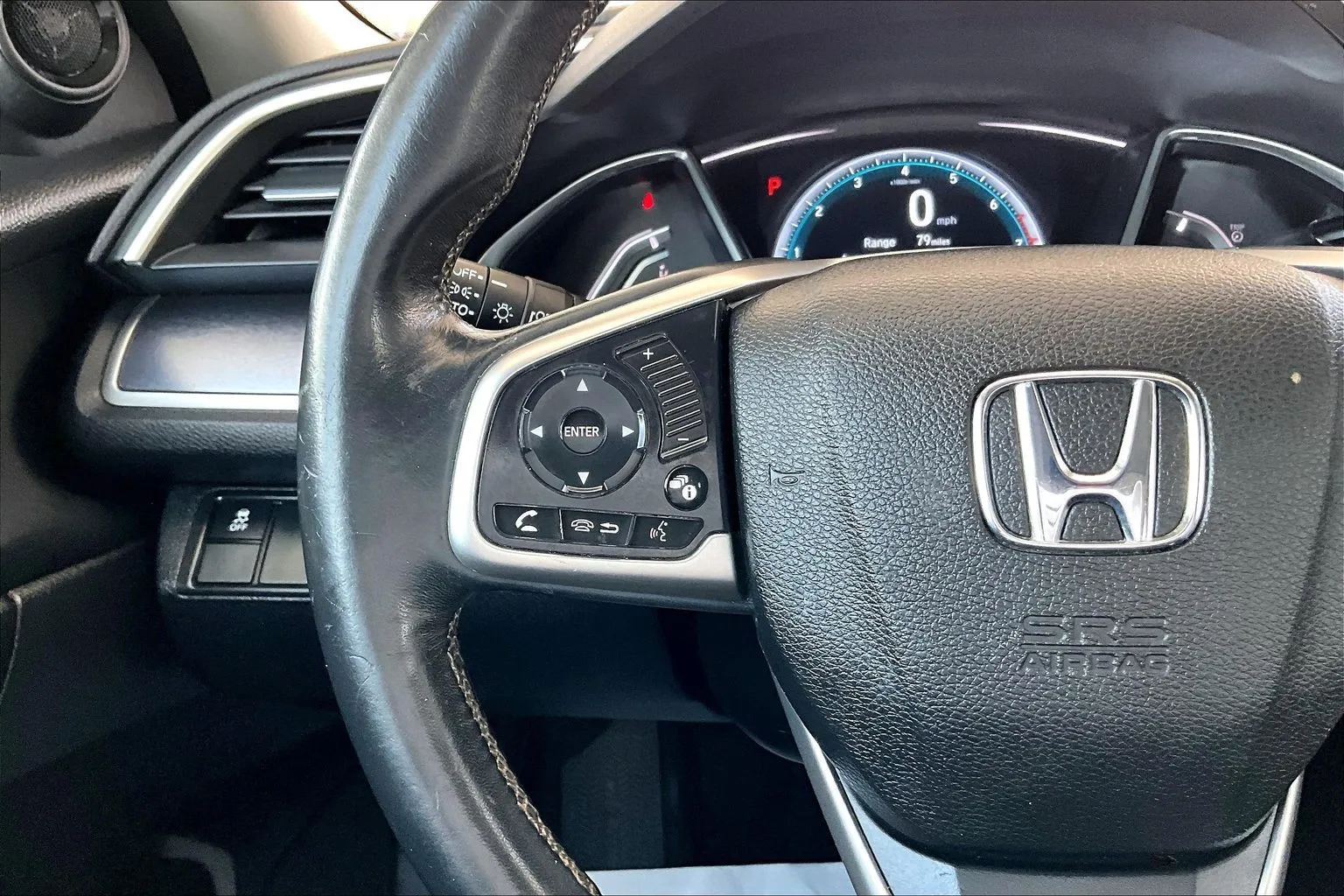 Honda Civic photo 10