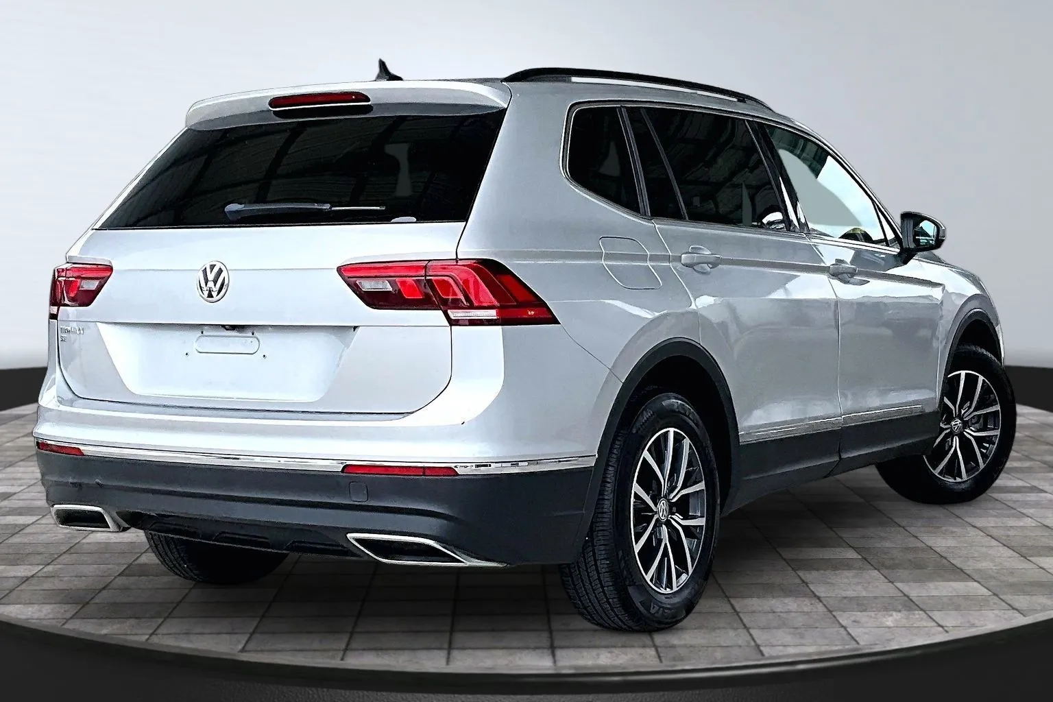 Volkswagen Tiguan photo 6