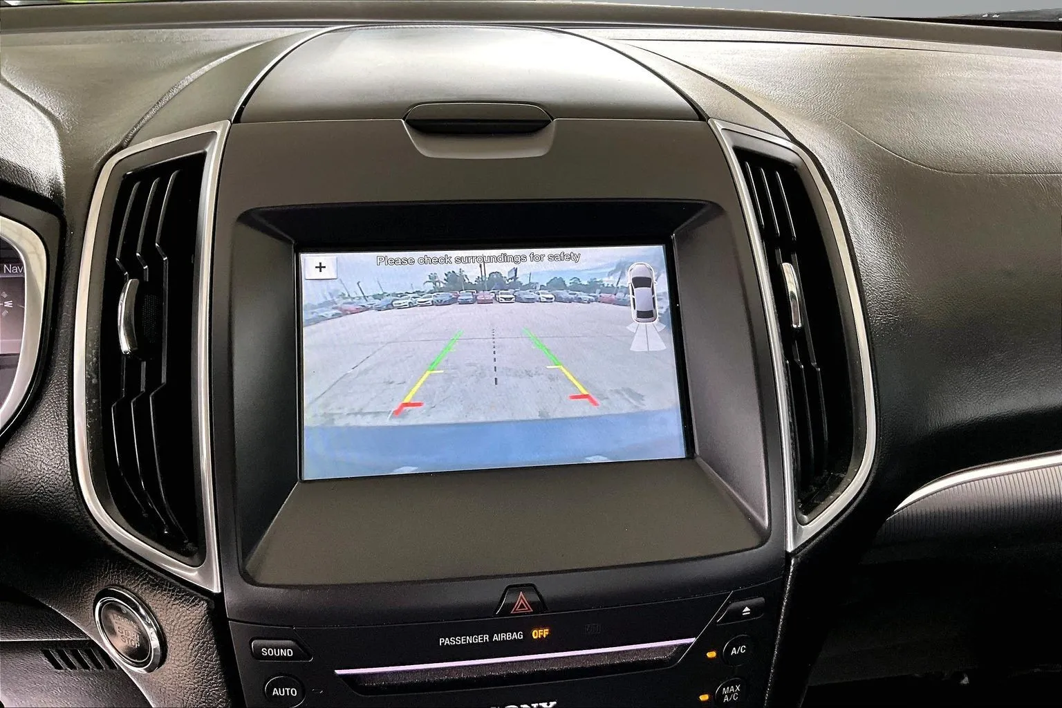 Ford Edge photo 13