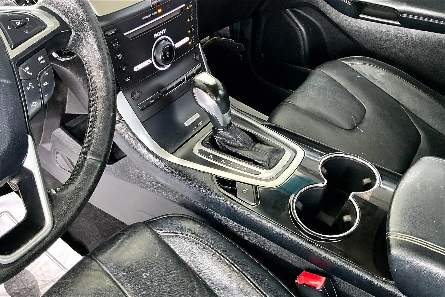 Ford Edge photo 15