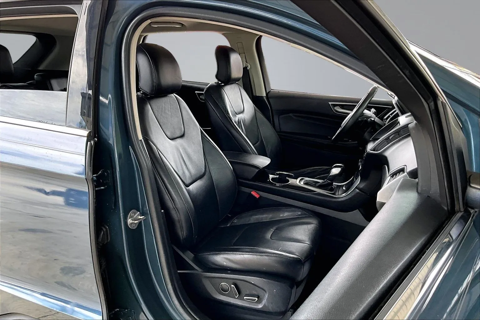 Ford Edge photo 25