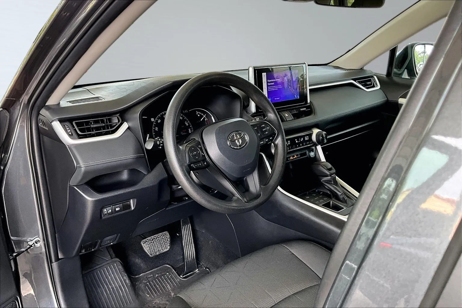 Toyota RAV4 photo 14