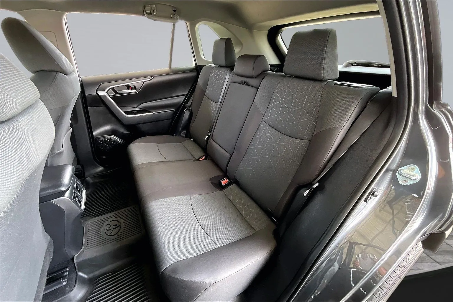 Toyota RAV4 photo 19