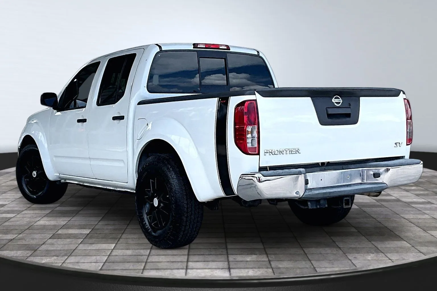Nissan Frontier photo 4