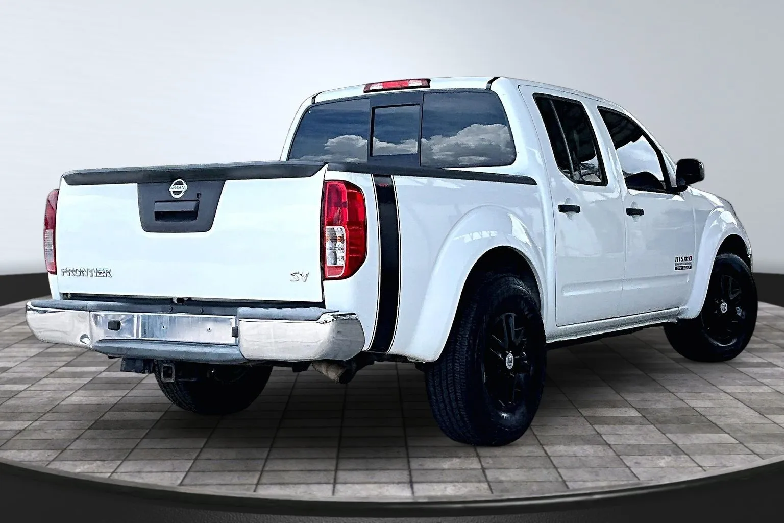 Nissan Frontier photo 6
