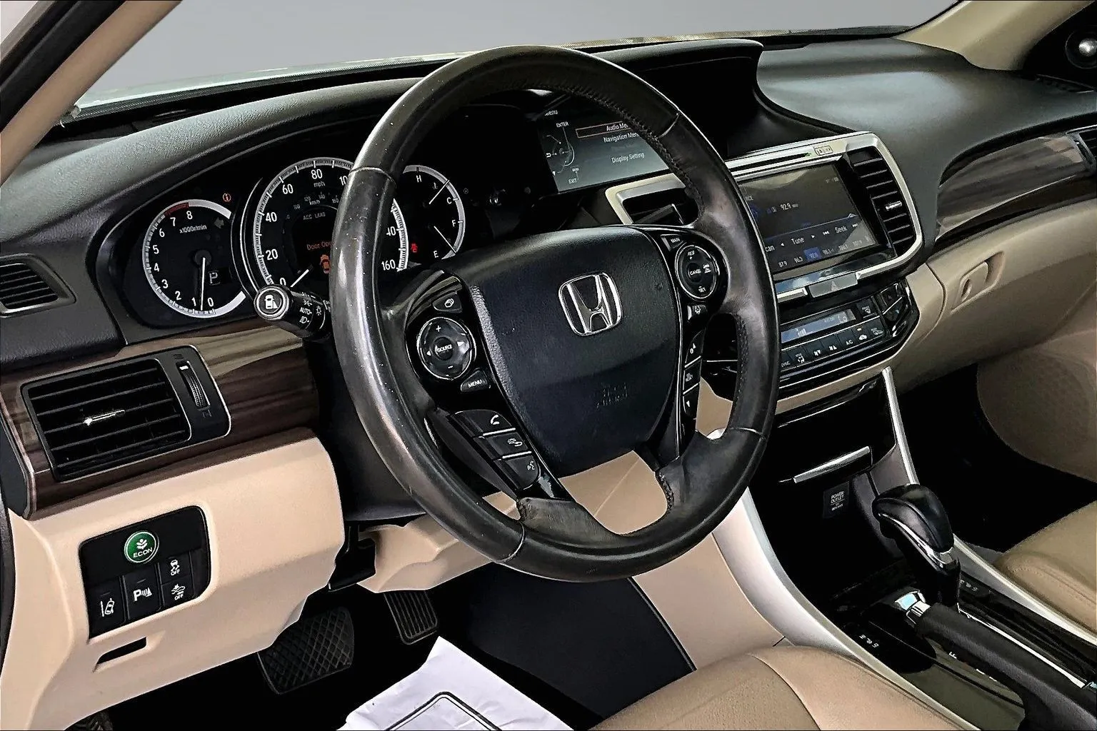 Honda Accord photo 14