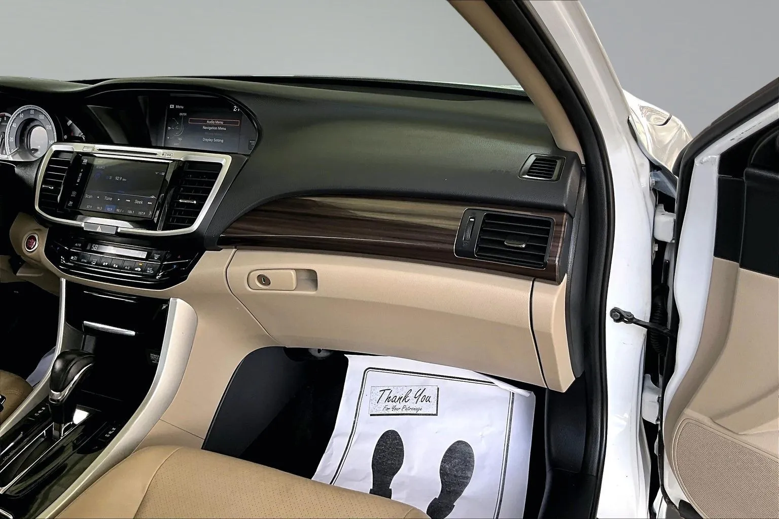 Honda Accord photo 23