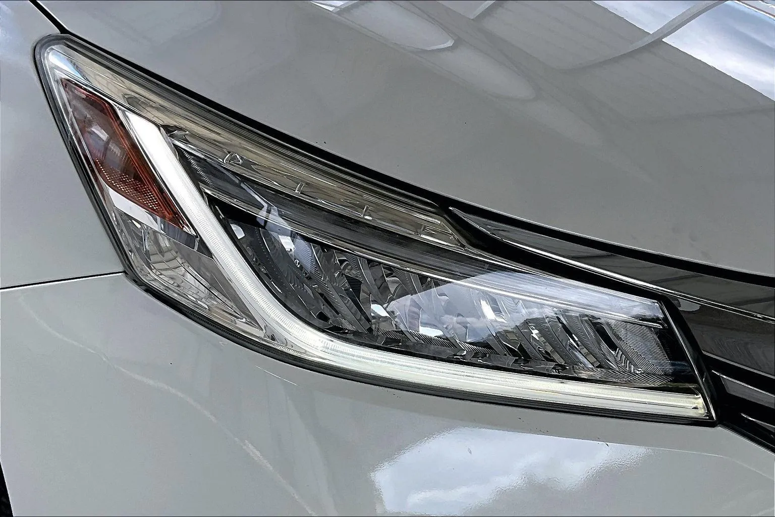 Honda Accord photo 29