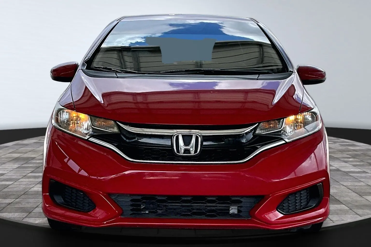 Honda Fit photo 2