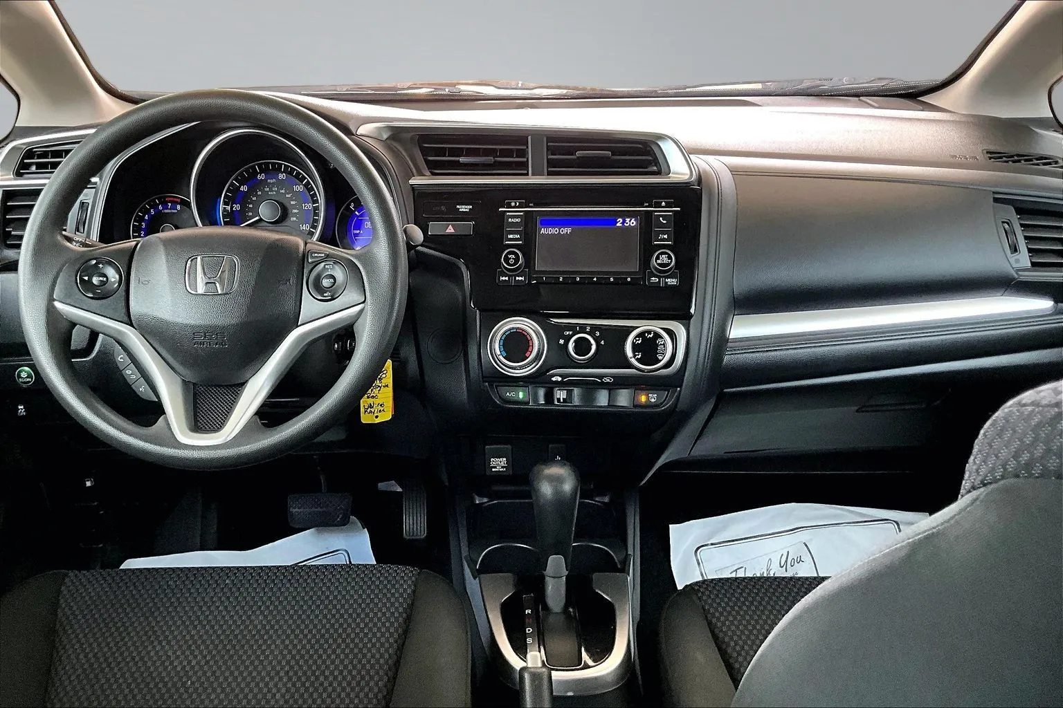 Honda Fit photo 7