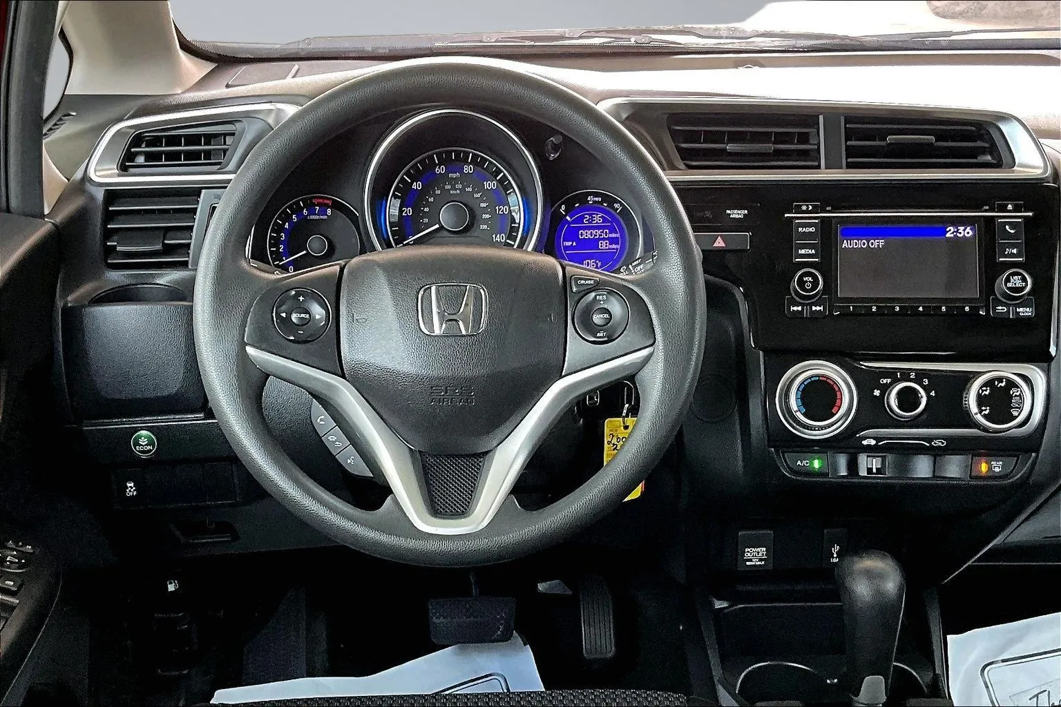 Honda Fit photo 8