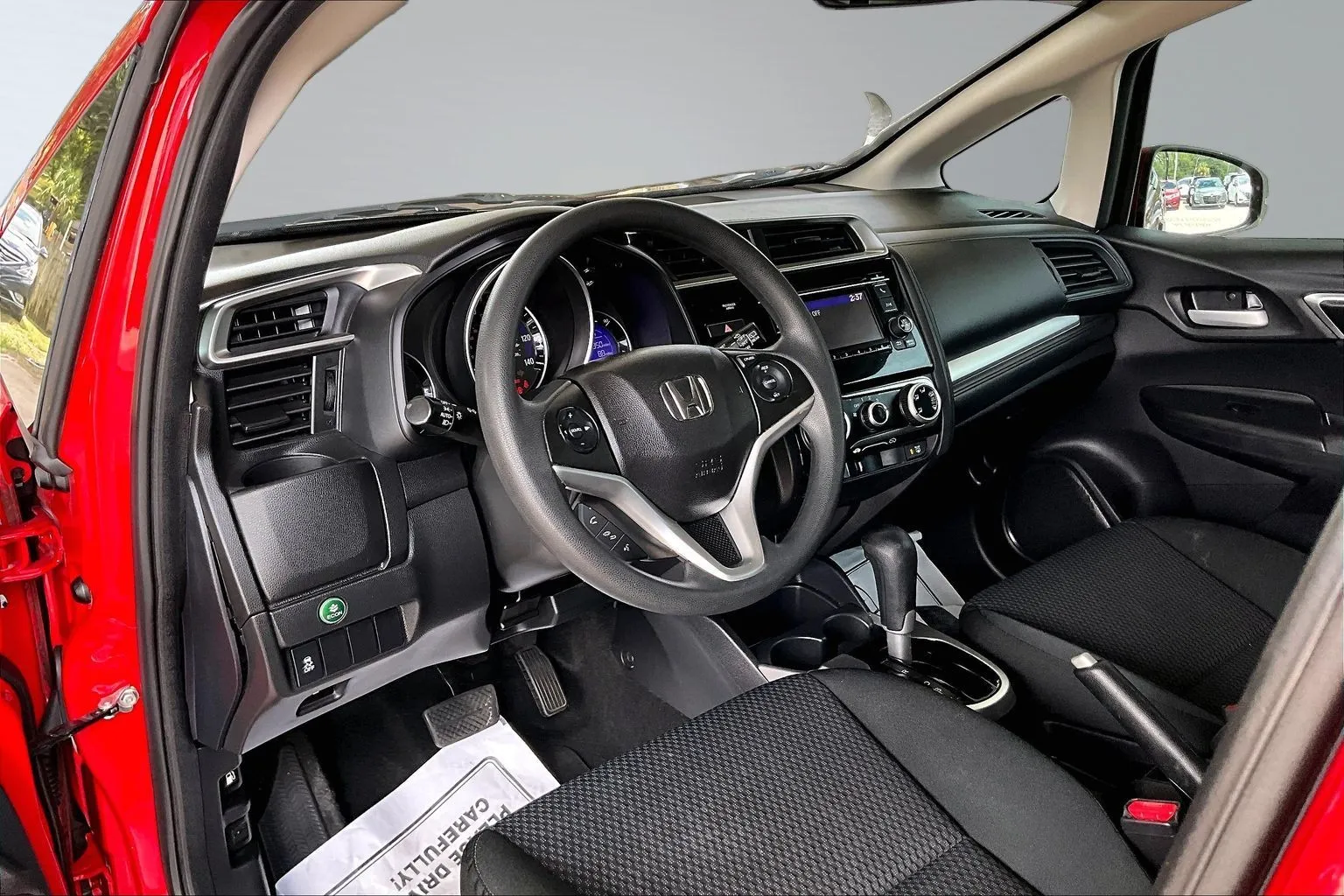 Honda Fit photo 14