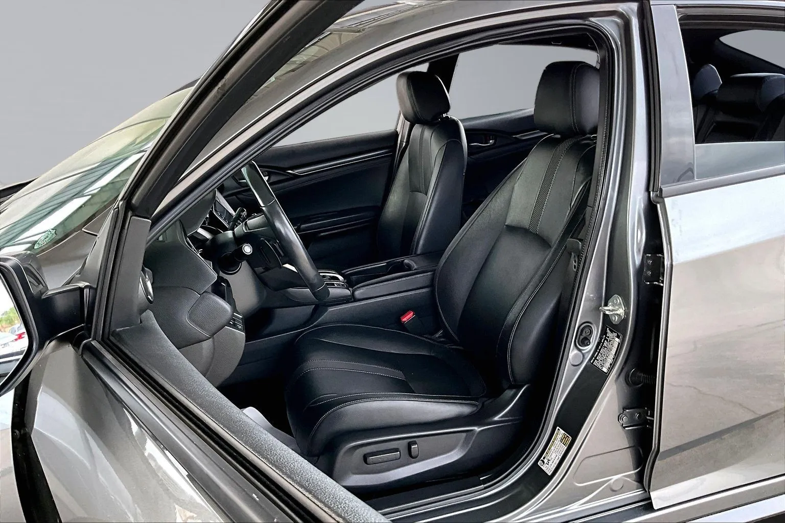 Honda Civic photo 18