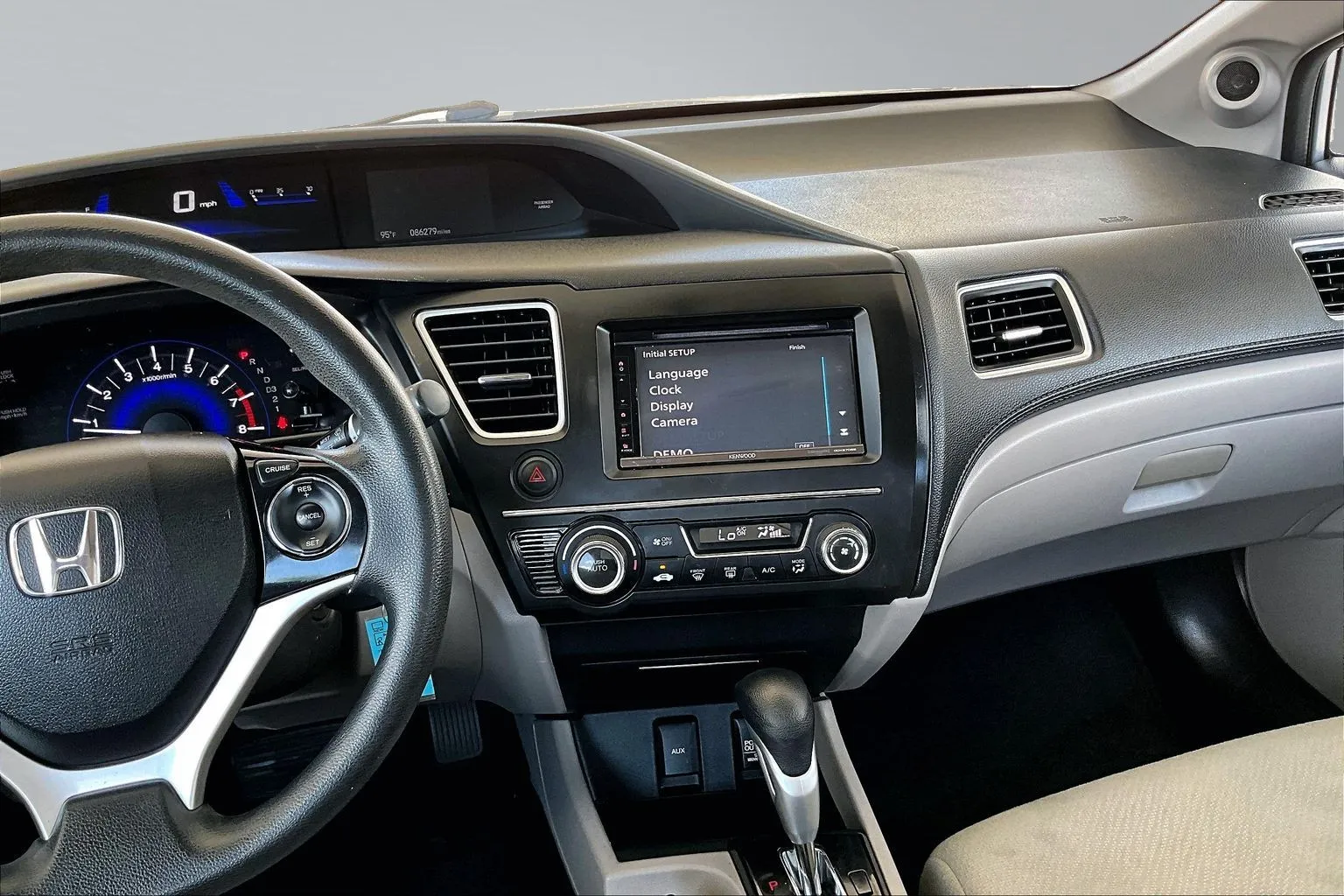 Honda Civic photo 9