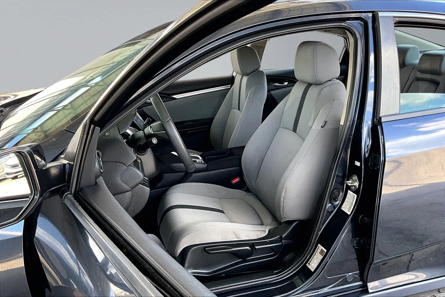 Honda Civic photo 18