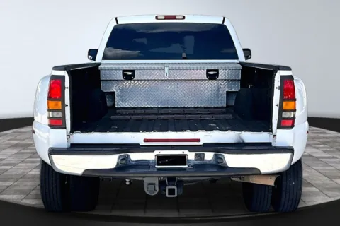 More photos of 2002 Chevrolet Silverado 3500 at M&J Auto Sales and Service, FL