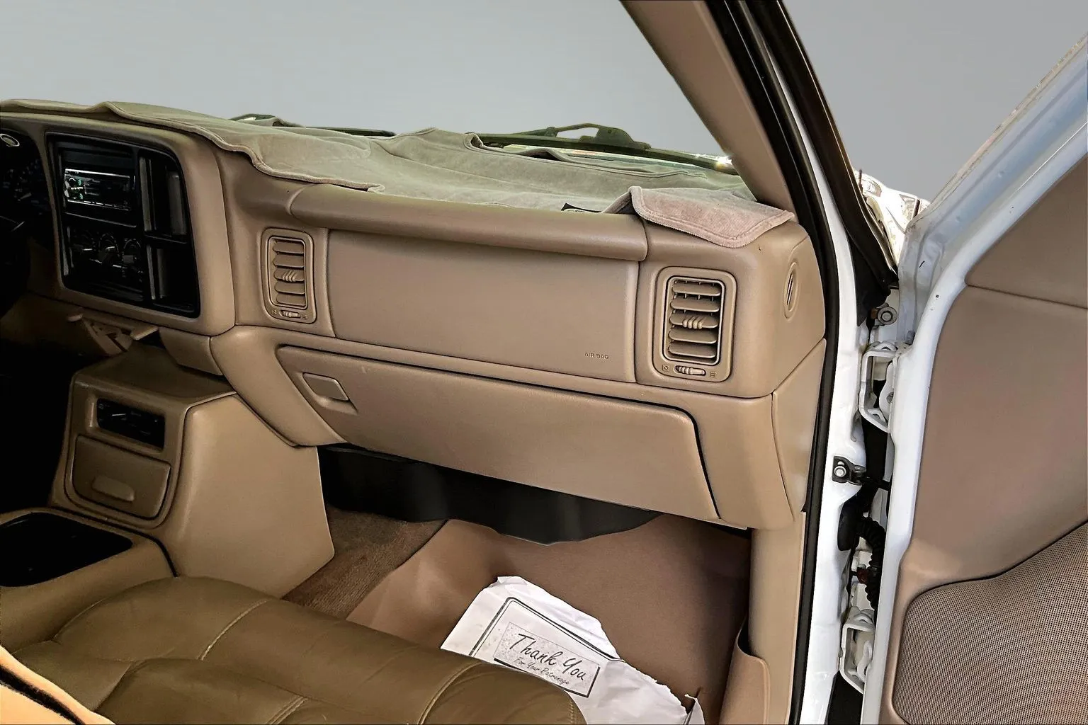 Chevrolet Silverado photo 21
