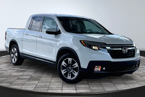 Another view of 2019 Honda Ridgeline RTL for sale in Jacksonville, FL at M&J Auto Sales and Service