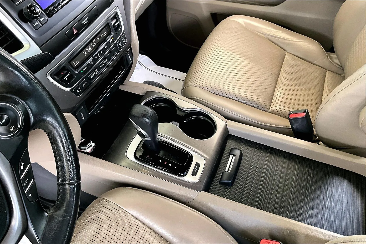 Honda Ridgeline photo 16