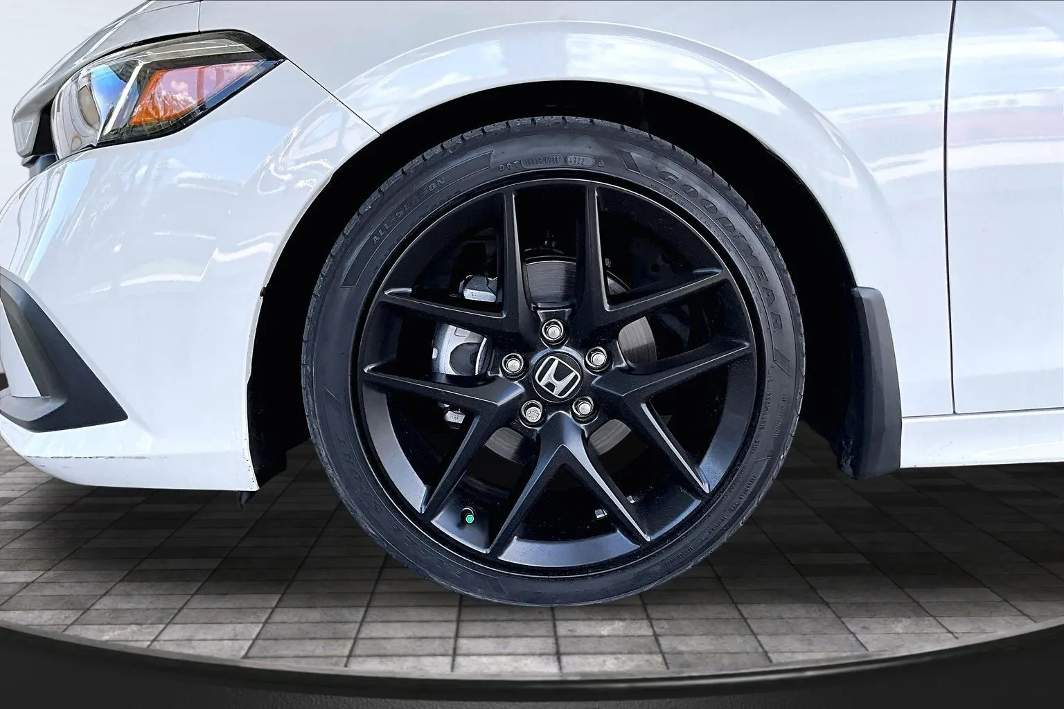 Honda Civic photo 30