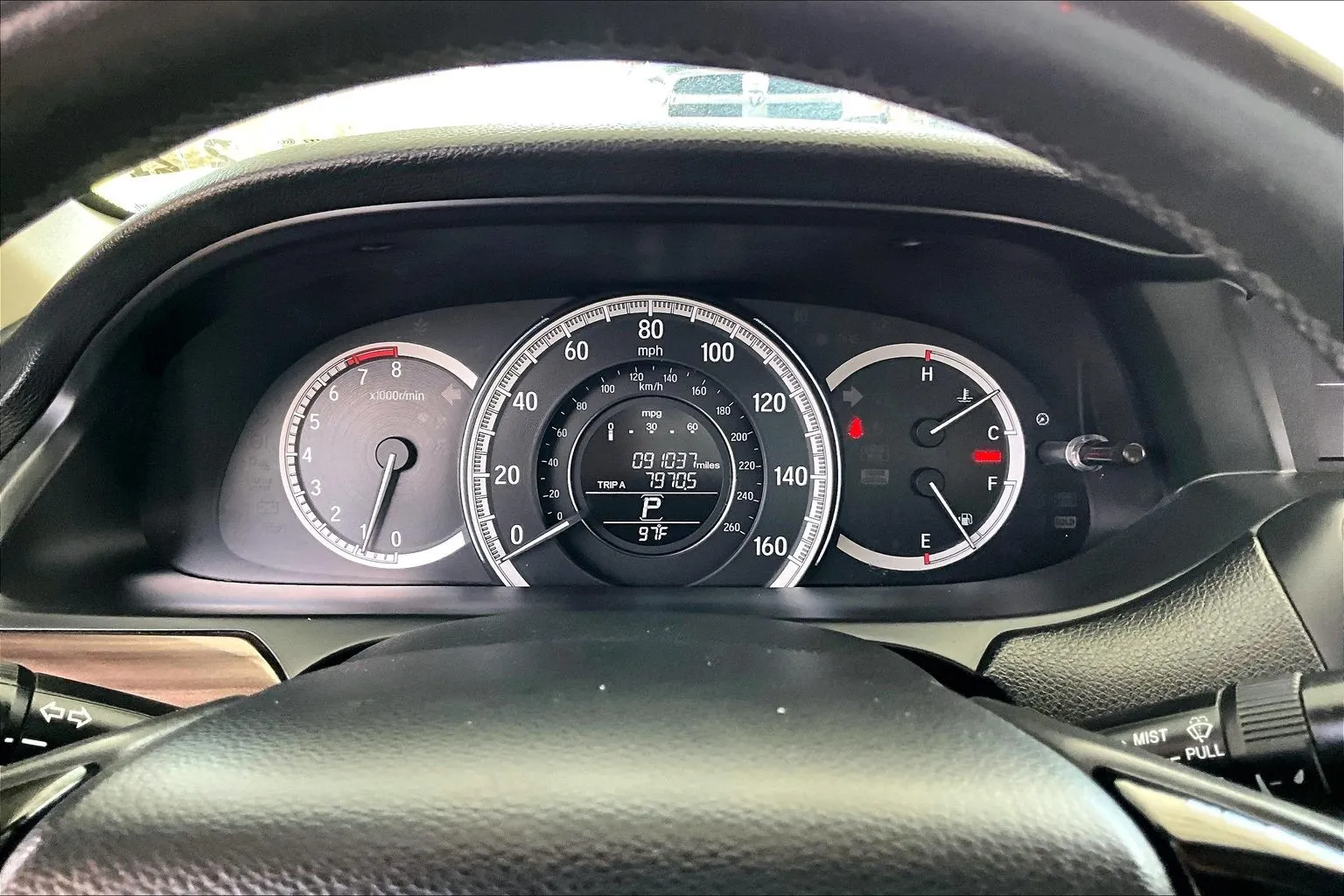 Honda Accord photo 12