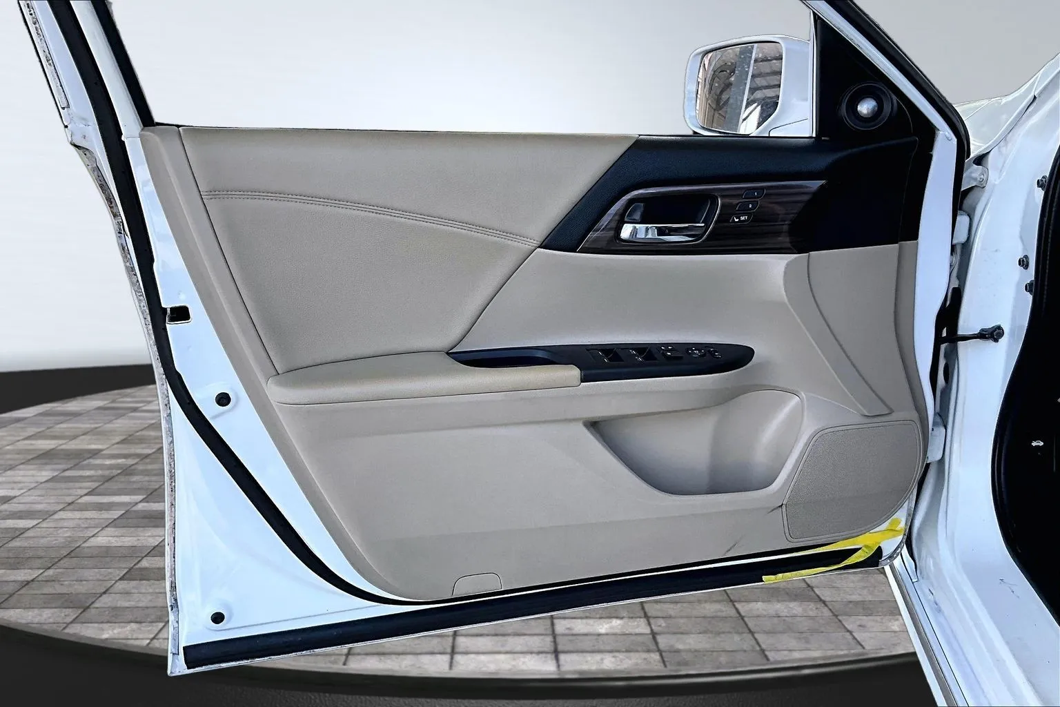 Honda Accord photo 17