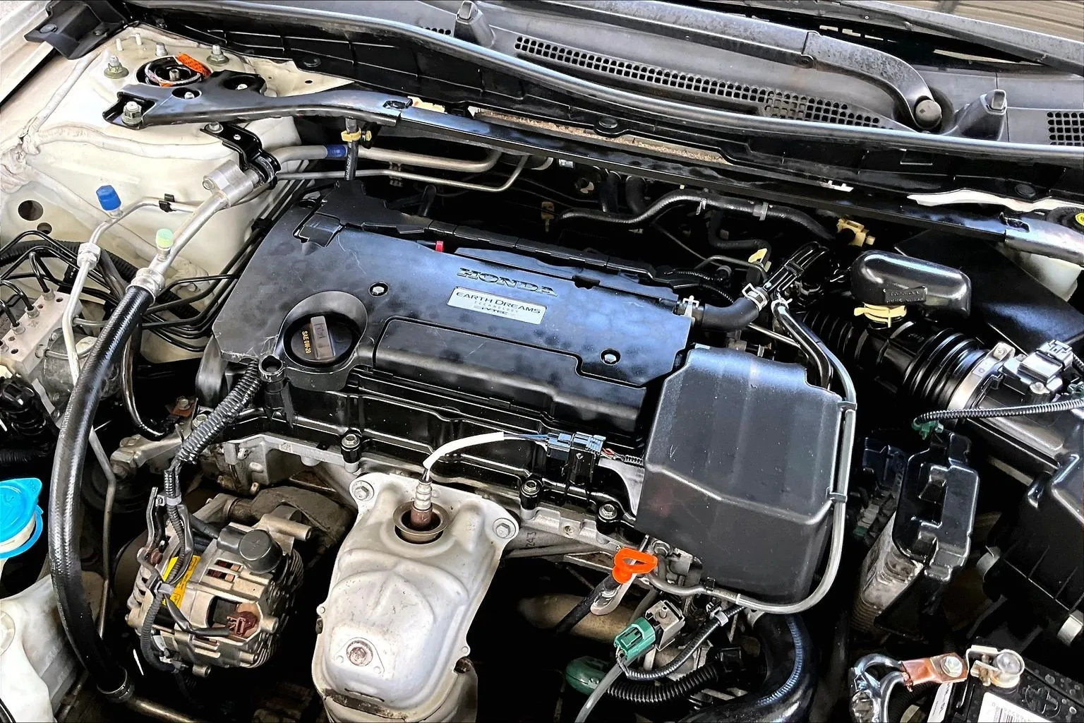 Honda Accord photo 28