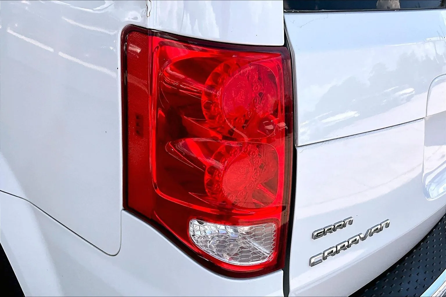 Dodge Grand Caravan photo 19