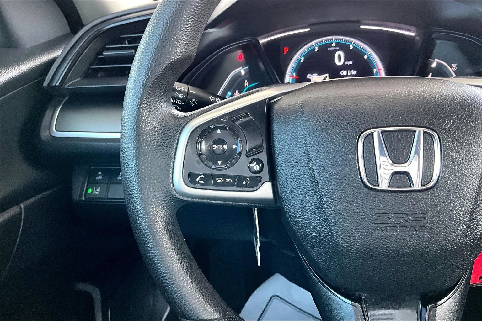 Honda Civic photo 10