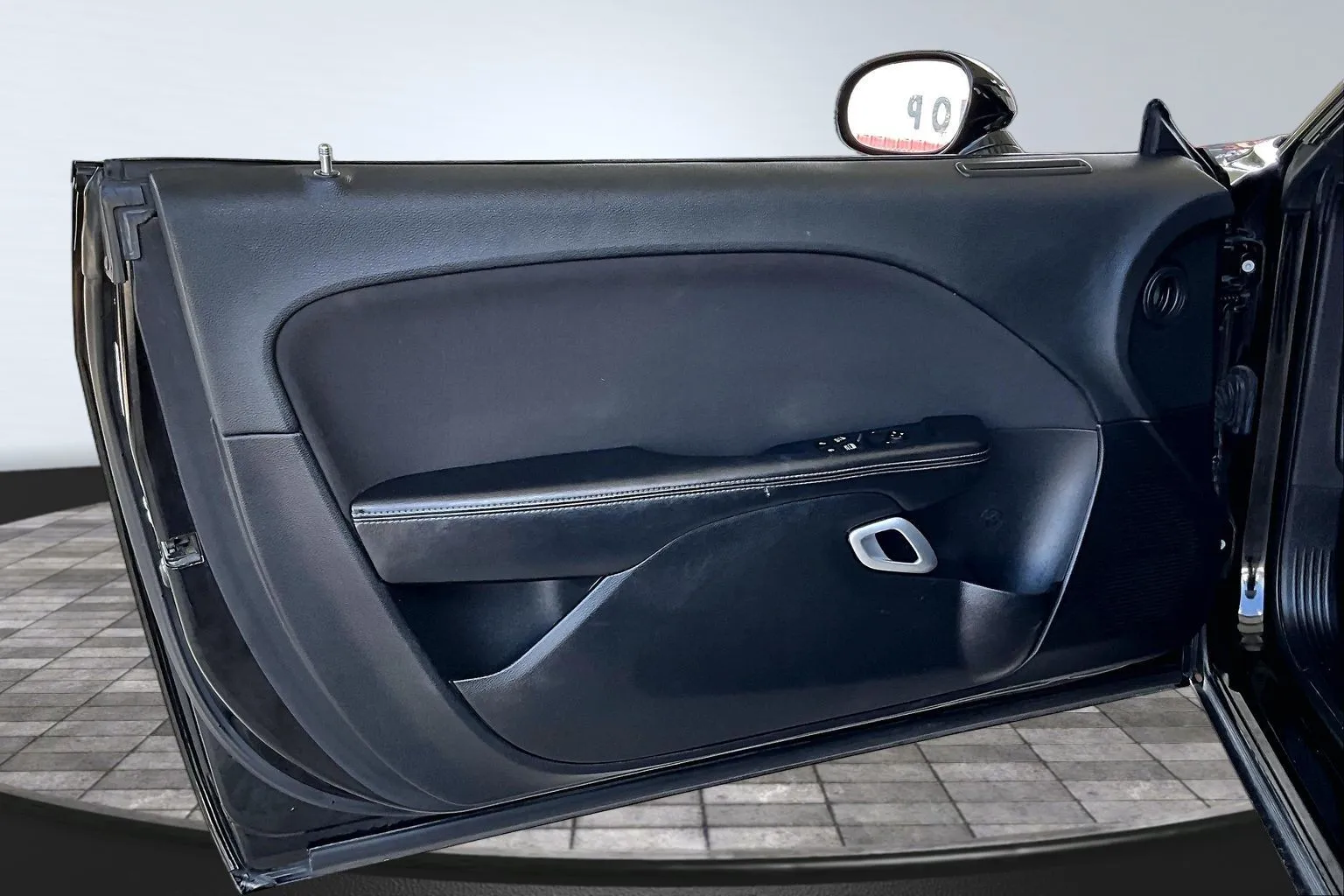Dodge Challenger photo 17