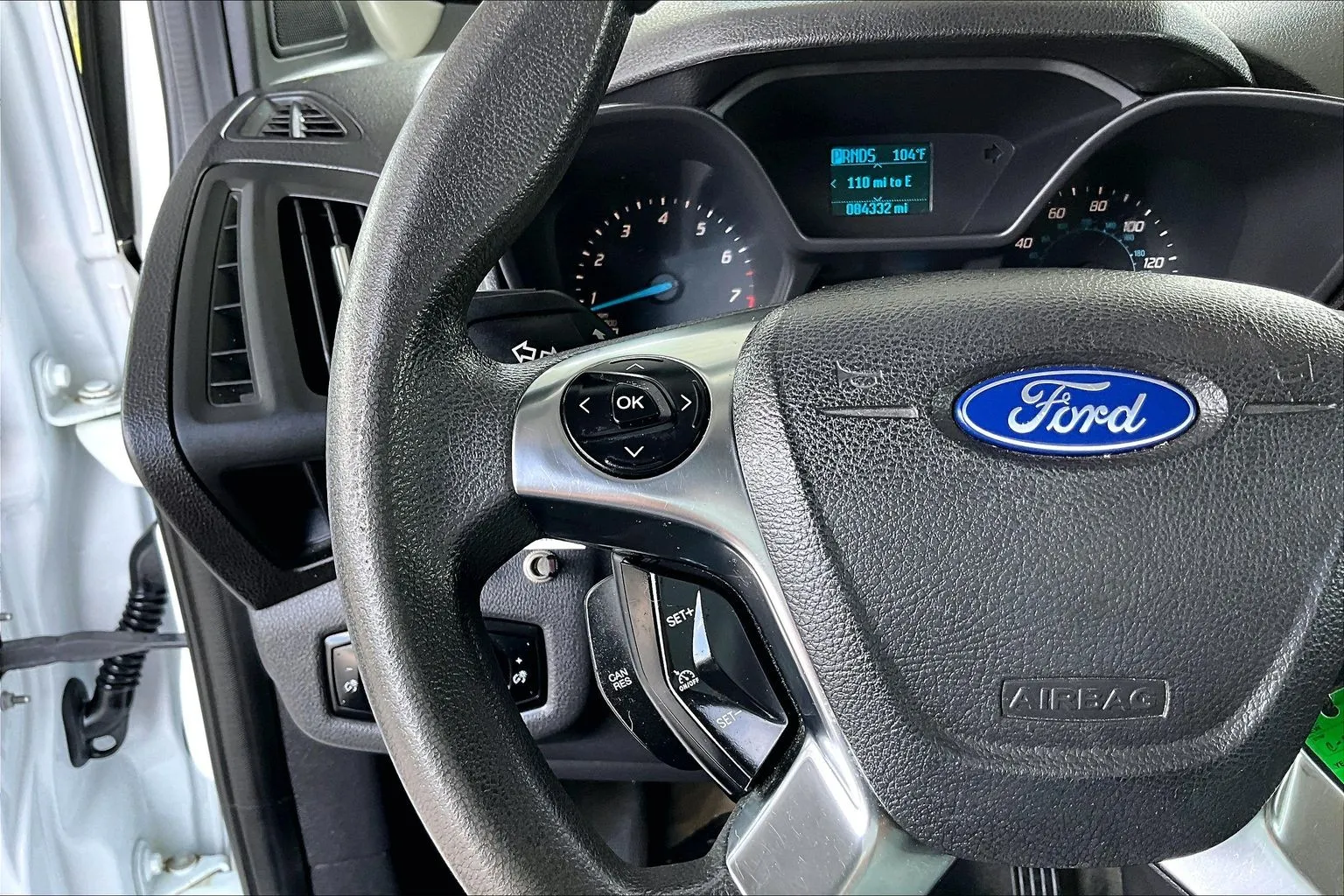 Ford Transit Connect photo 10