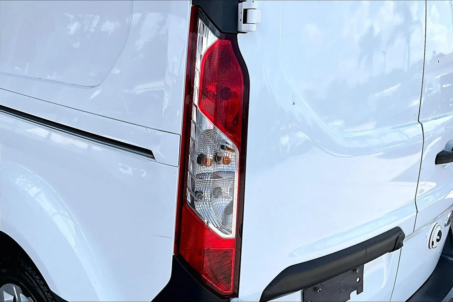 Ford Transit Connect photo 19