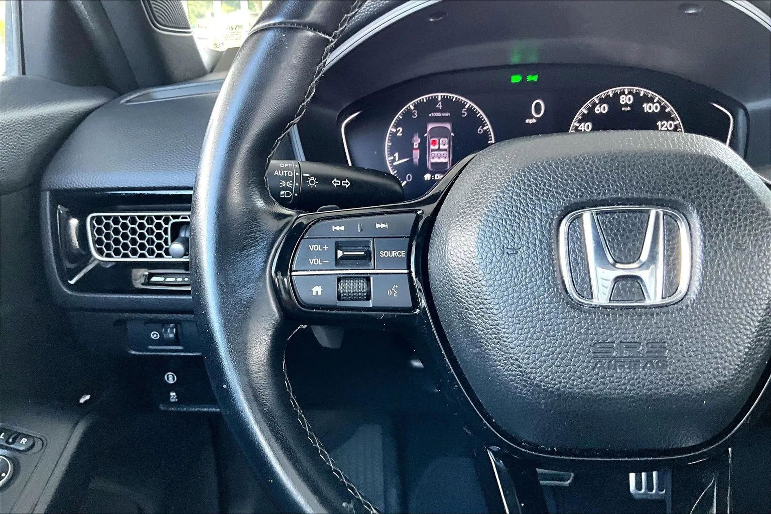 Honda Civic photo 10