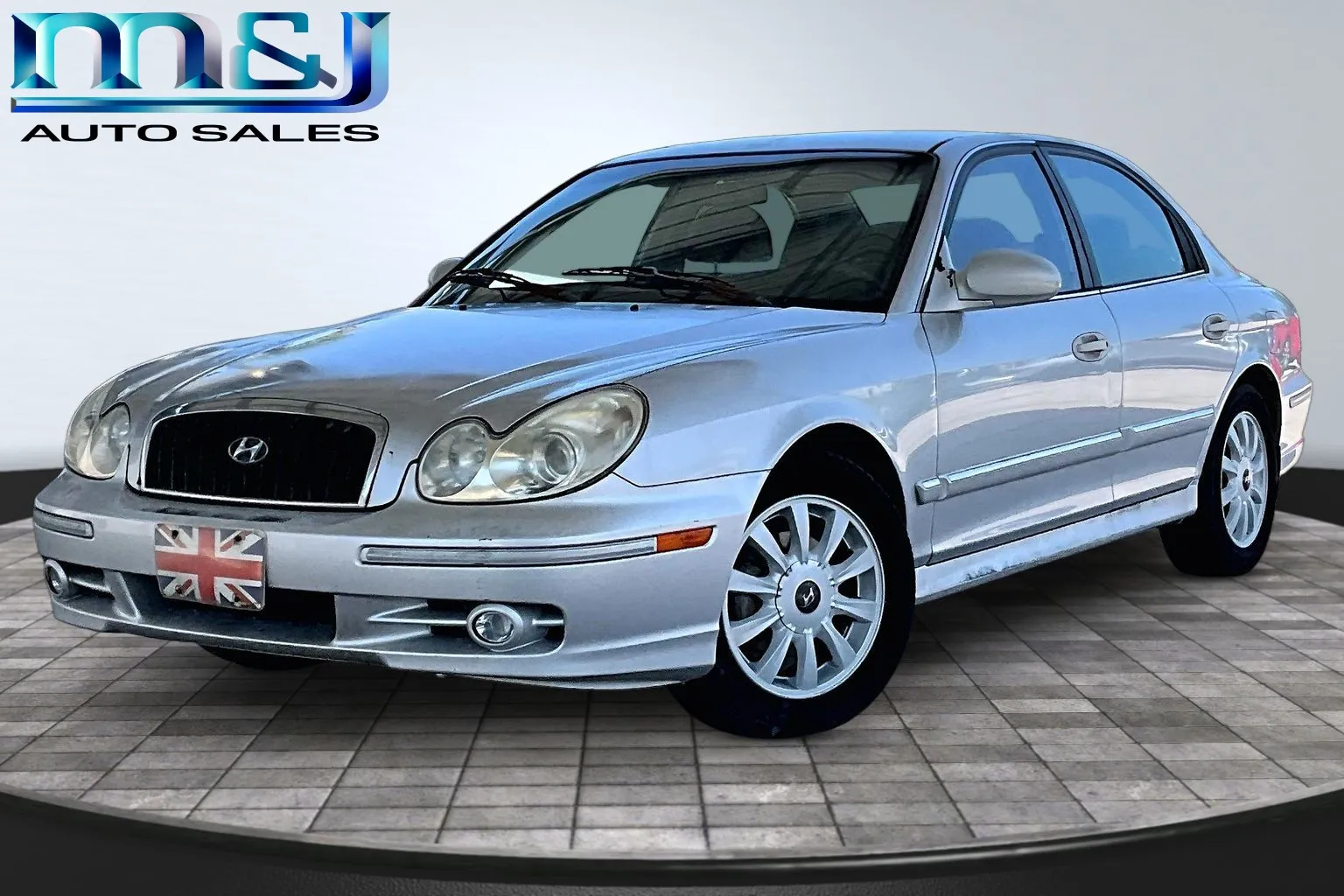 Silver 2005 Hyundai SONATA GLX for sale in Jacksonville, FL