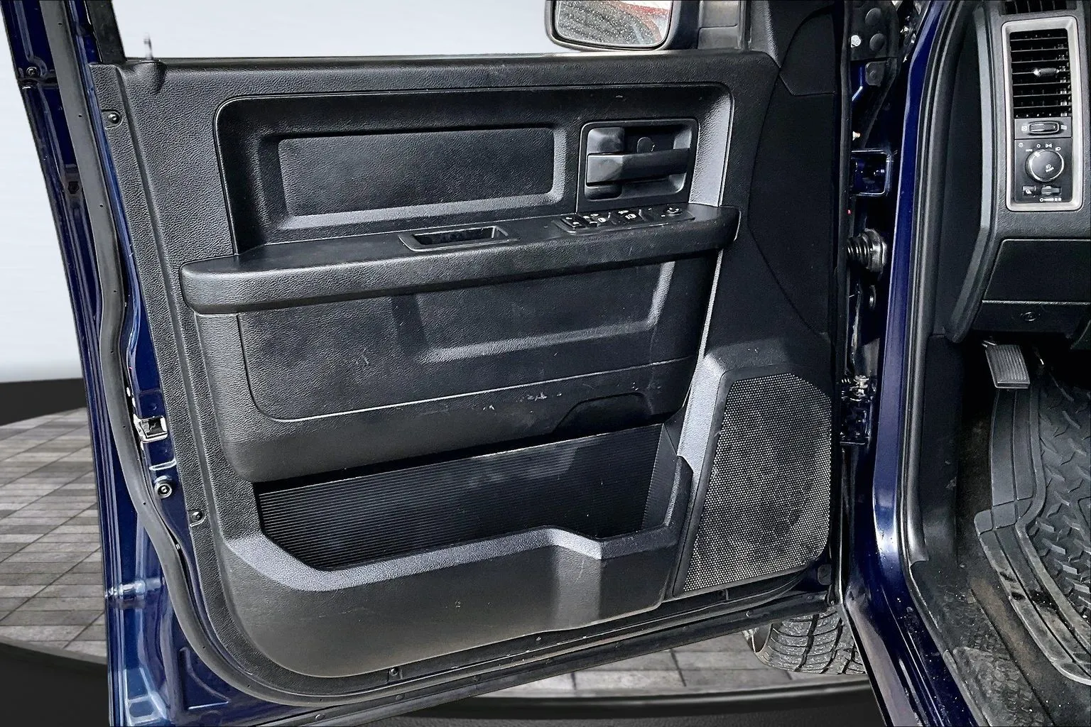 Ram 1500 photo 18