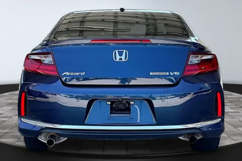 More photos of 2016 Honda Accord Touring at M&J Auto Sales and Service, FL