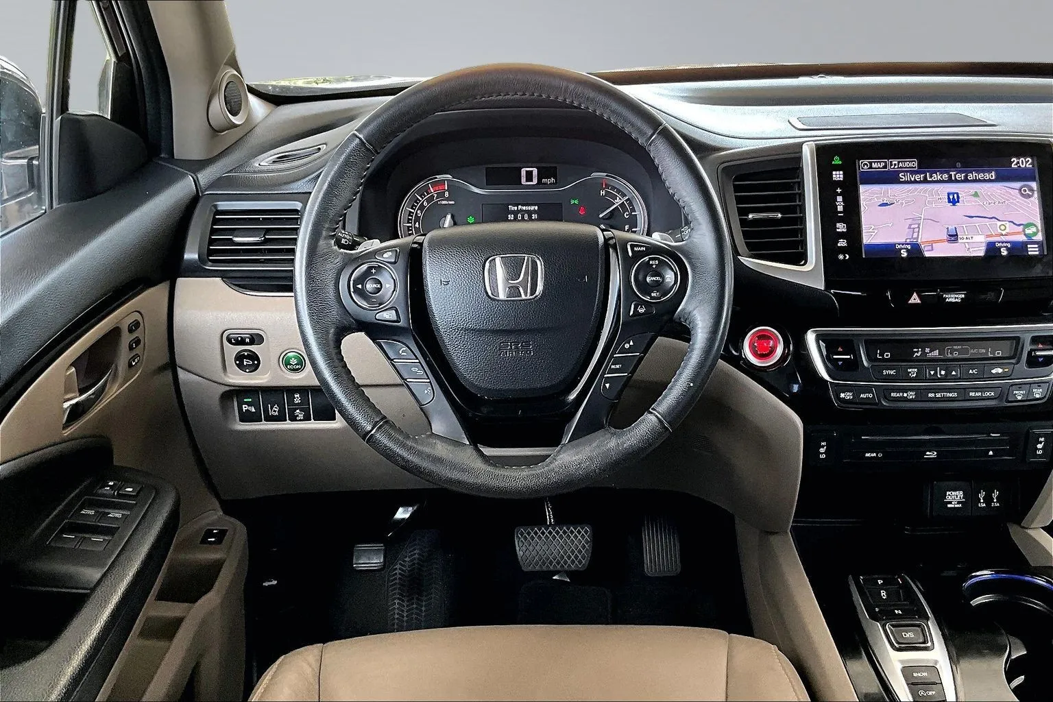 Honda Pilot photo 8