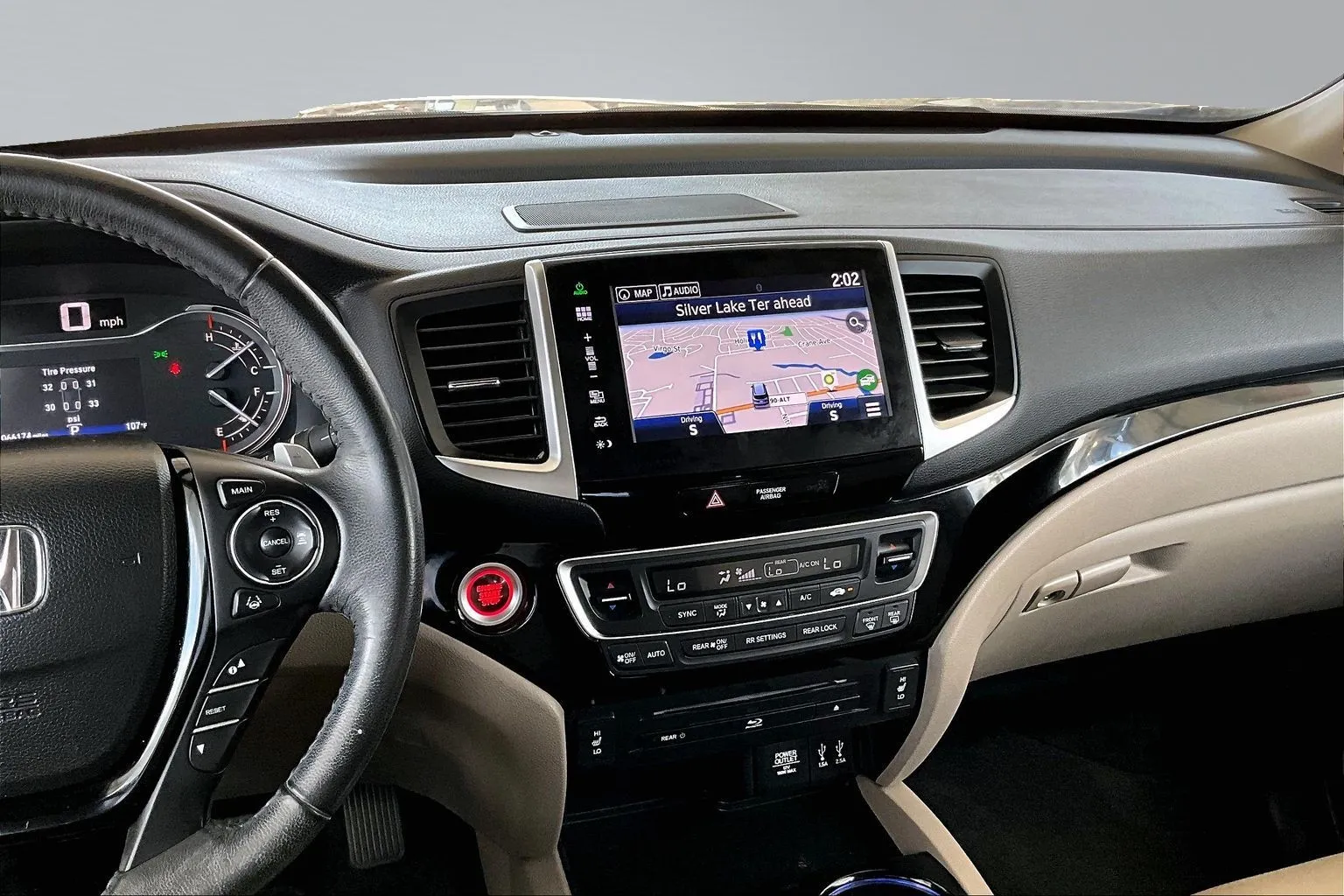 Honda Pilot photo 9