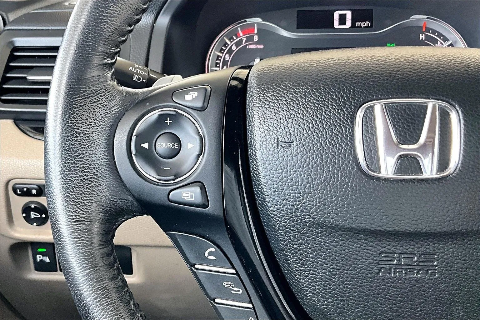 Honda Pilot photo 10