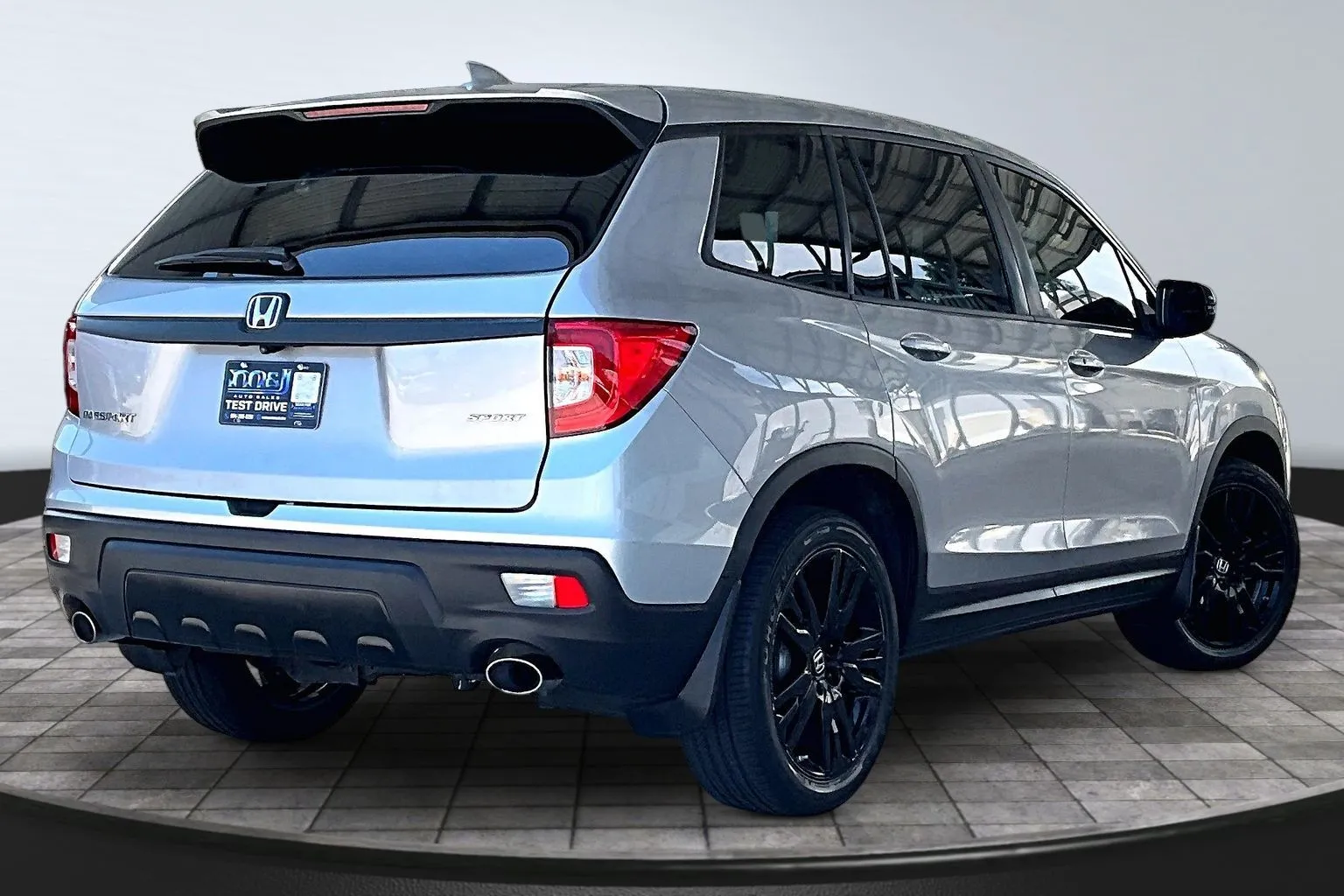 Honda Passport photo 6