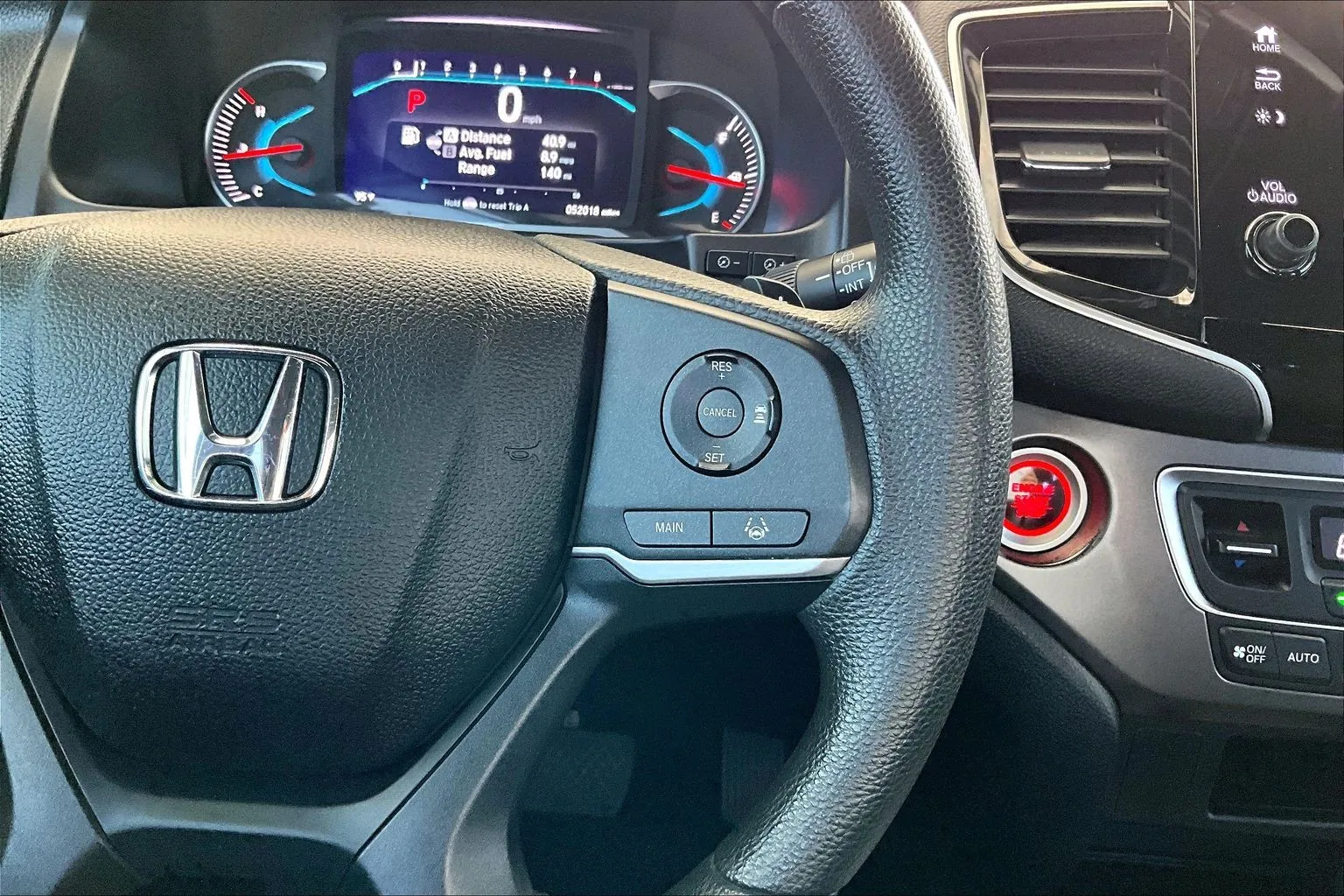 Honda Passport photo 11