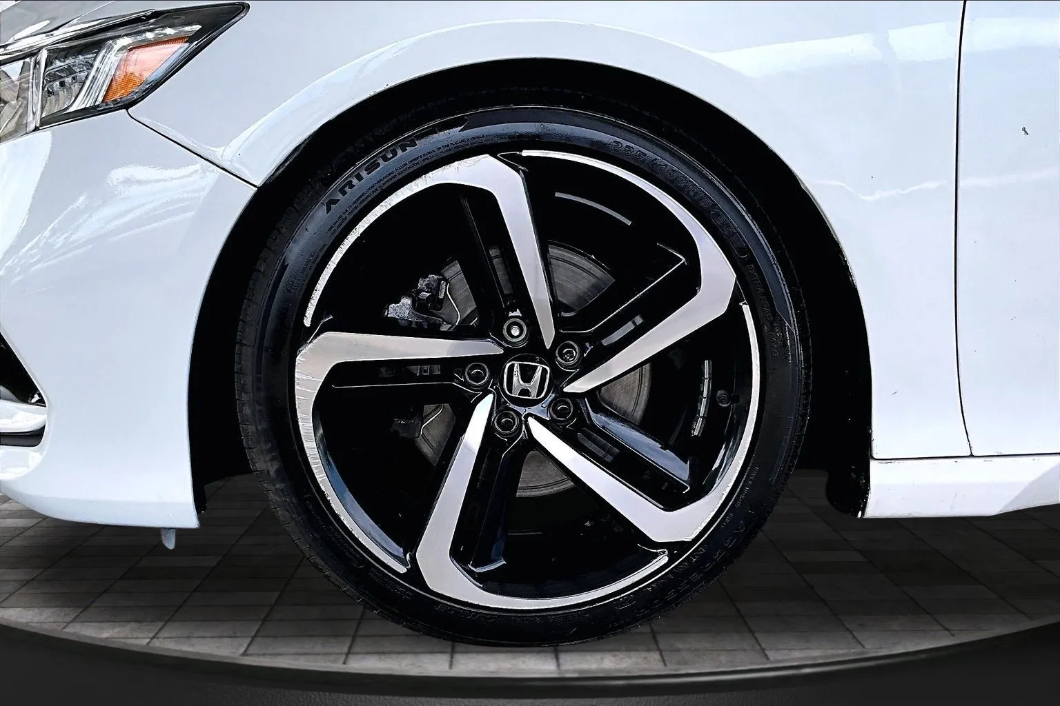 Honda Accord photo 31