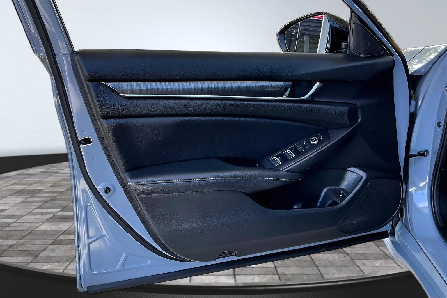 Honda Accord photo 17