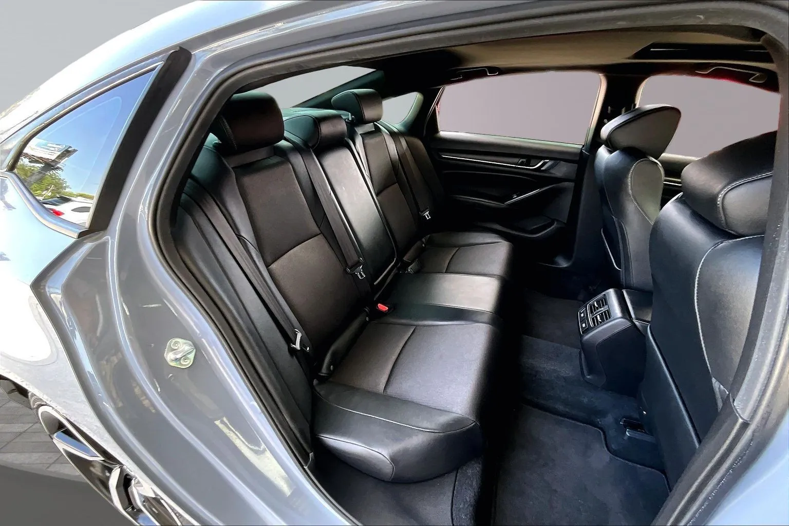 Honda Accord photo 22