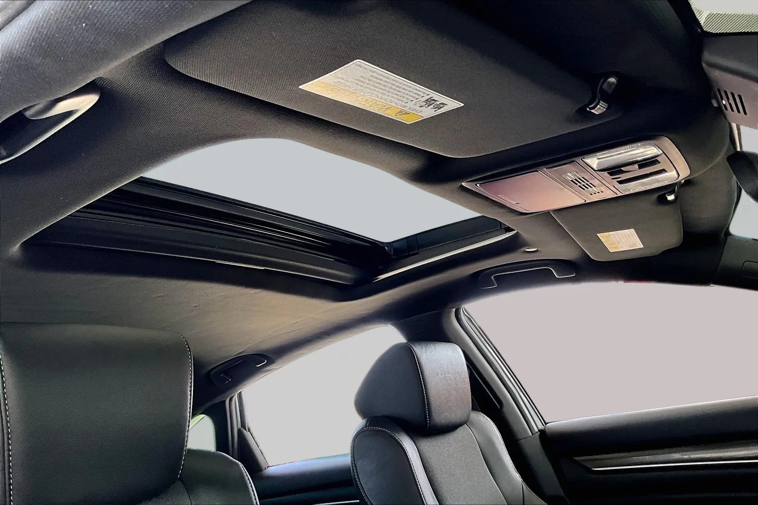 Honda Accord photo 24