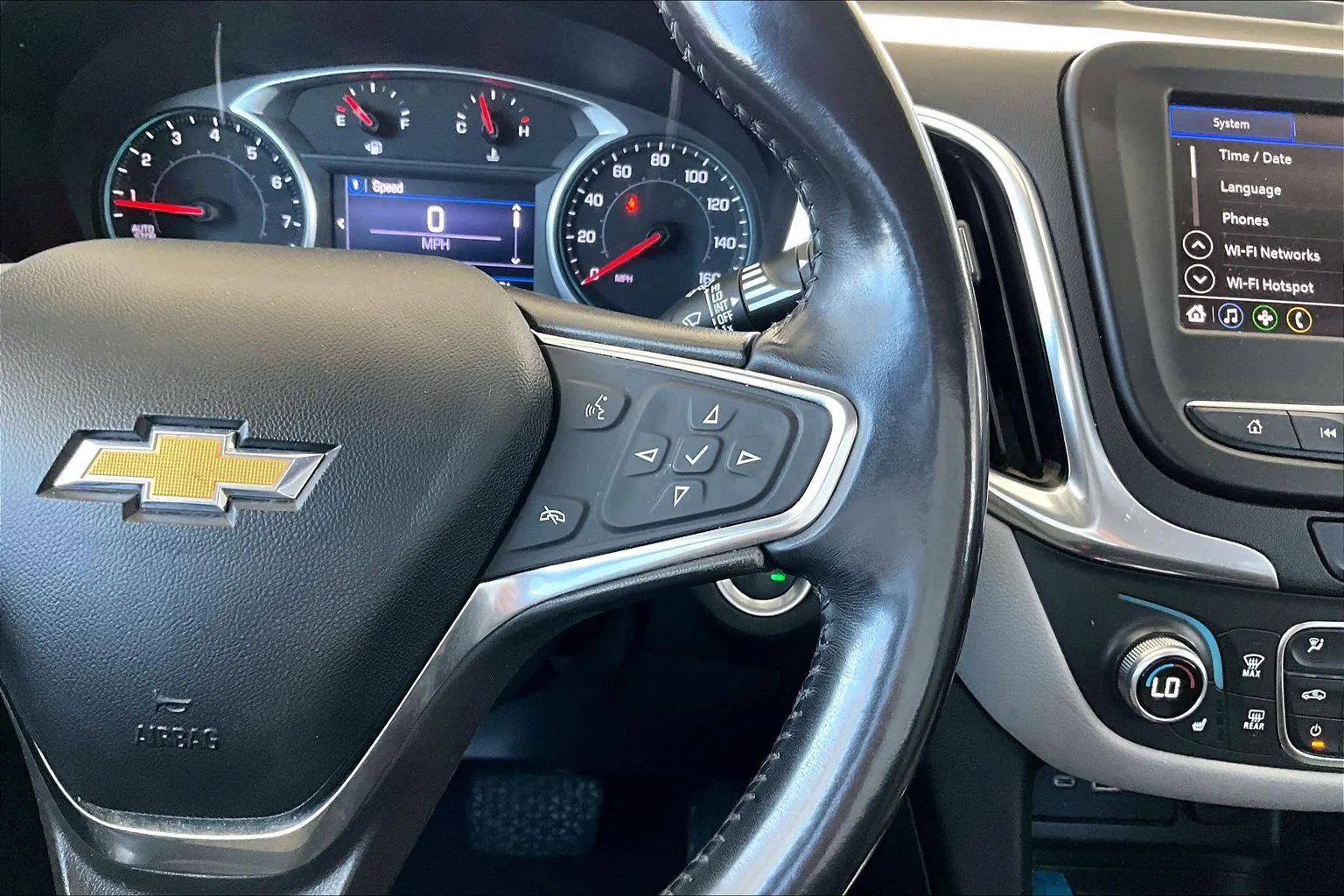 Chevrolet Equinox photo 11
