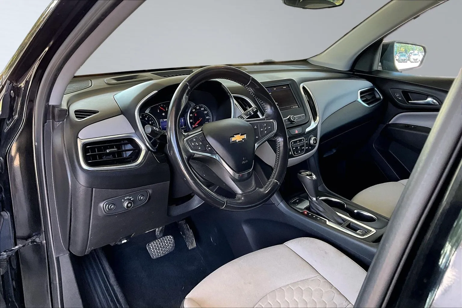 Chevrolet Equinox photo 14