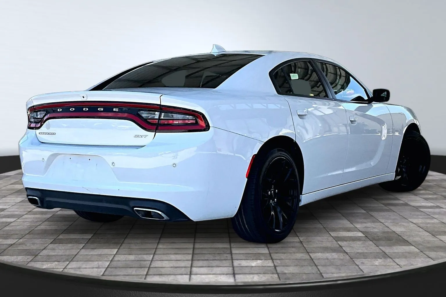 Dodge Charger photo 6