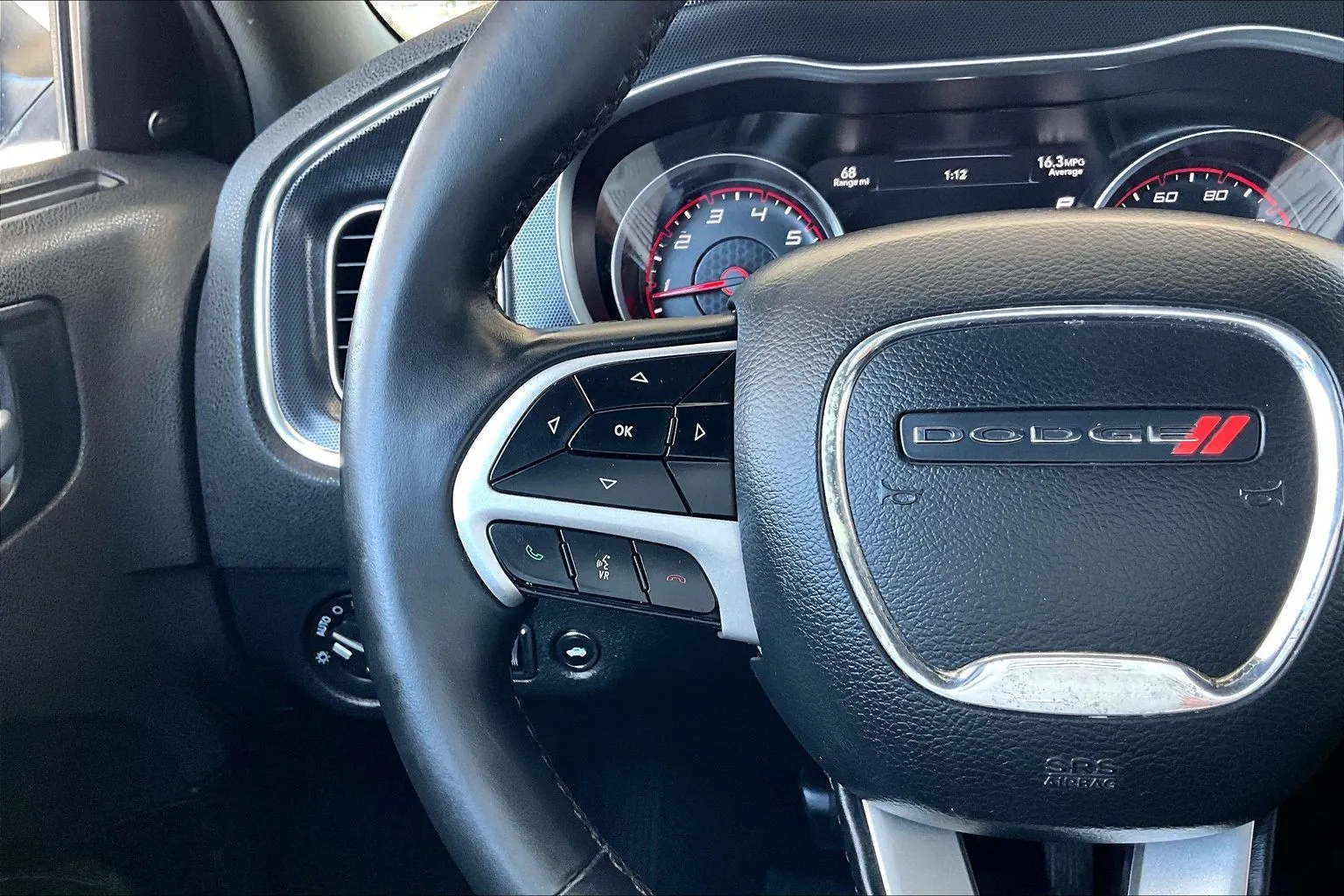 Dodge Charger photo 10